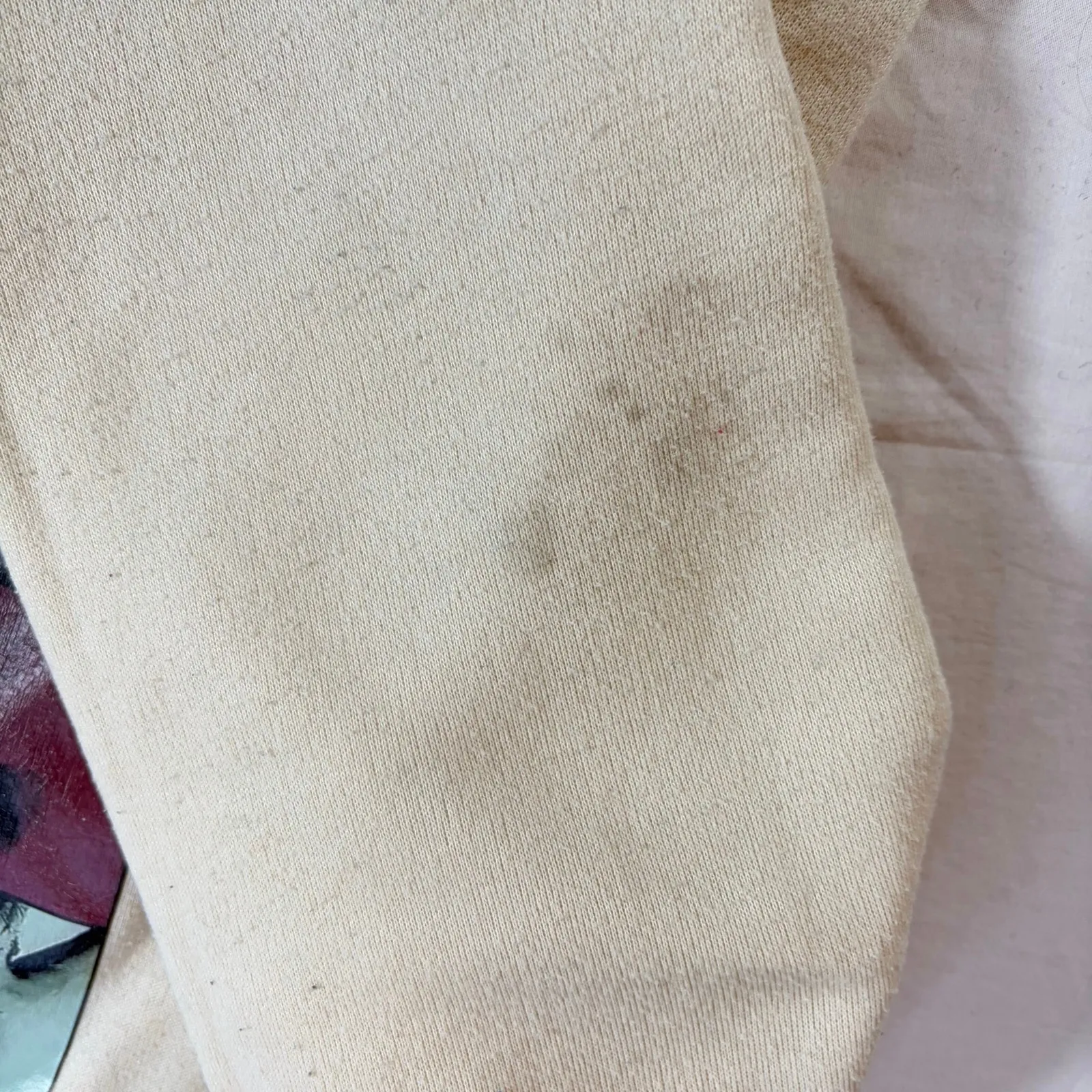 Taylor Swift Eras Tour cream crewneck sweatshirt. Size M. 1st American leg - Image 5