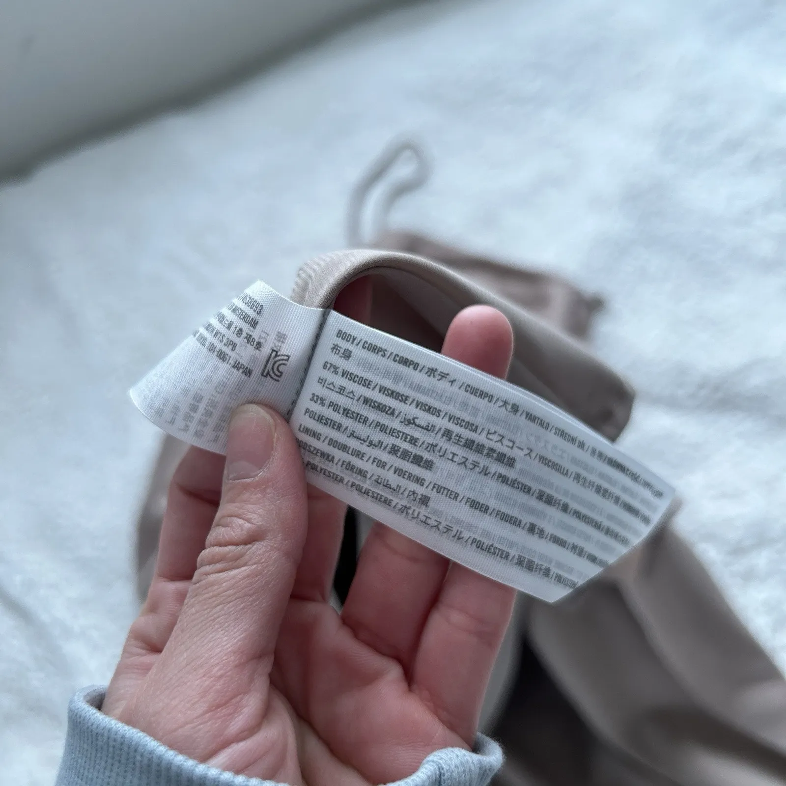 Abercrombie & Fitch‎ Women’s Light Brown Satin Sleeveless Size Small Event - Image 6