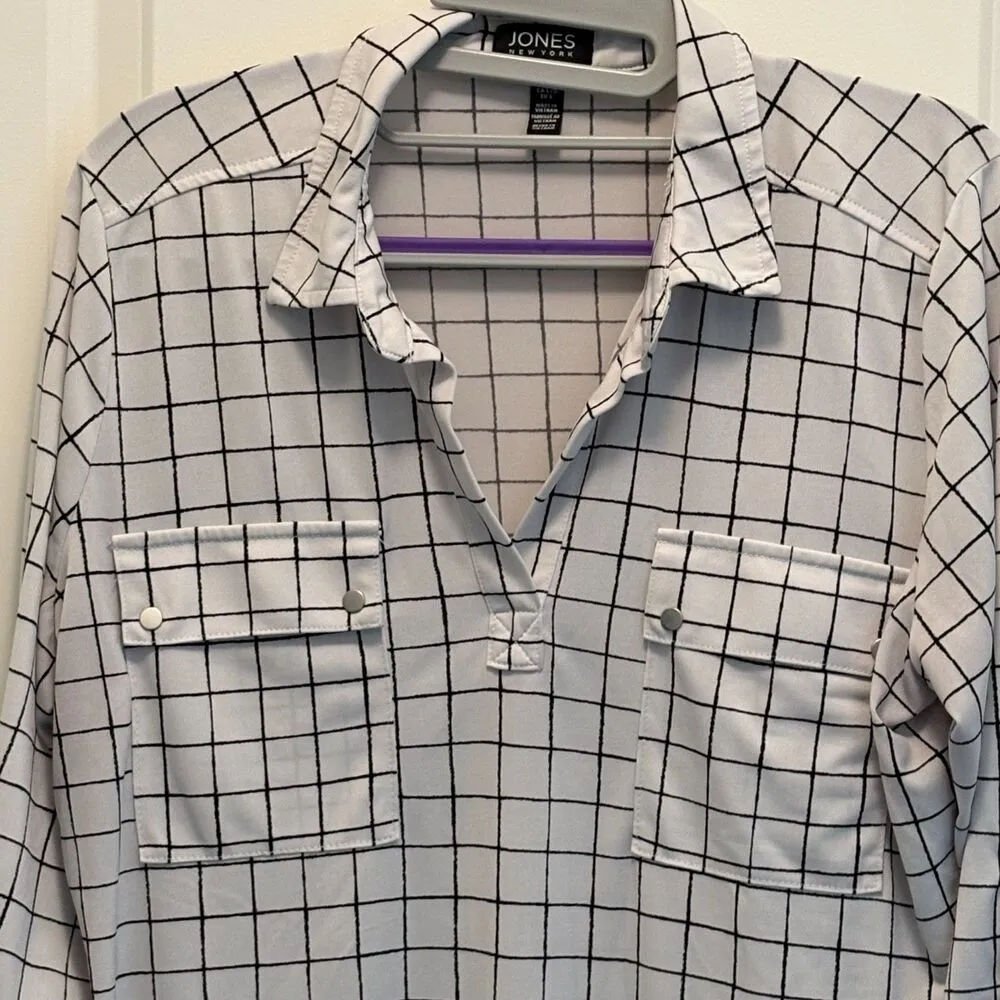 Jones New York Blouse Long Sleeve w/Button Up Strap Size Large Black/Whi… - Image 4