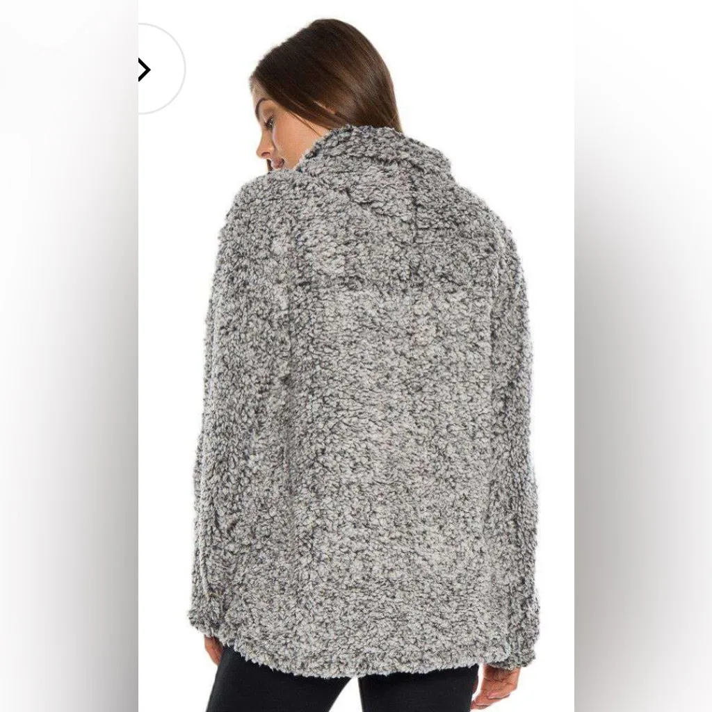 Dylan True Grit () Frosty Tipped Stadium Pullover | Charcoal | Women’s Medium - Image 2