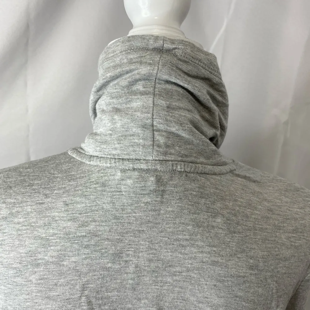 Eddie Bauer Gray athletic pull over, cowl neck, pockets large - Image 9