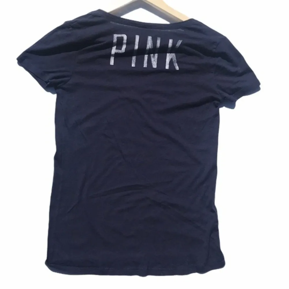 3/$25🍾🍾VS Pink MN Twins Navy Blue V-neck Tee Shirt - Image 7