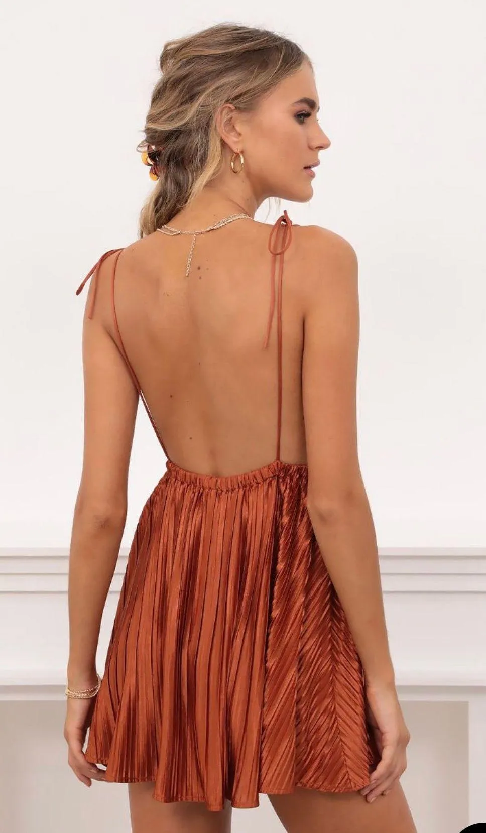 Lucy in the Sky Pleated Shoulder Tie Dress in Rust - Image 2