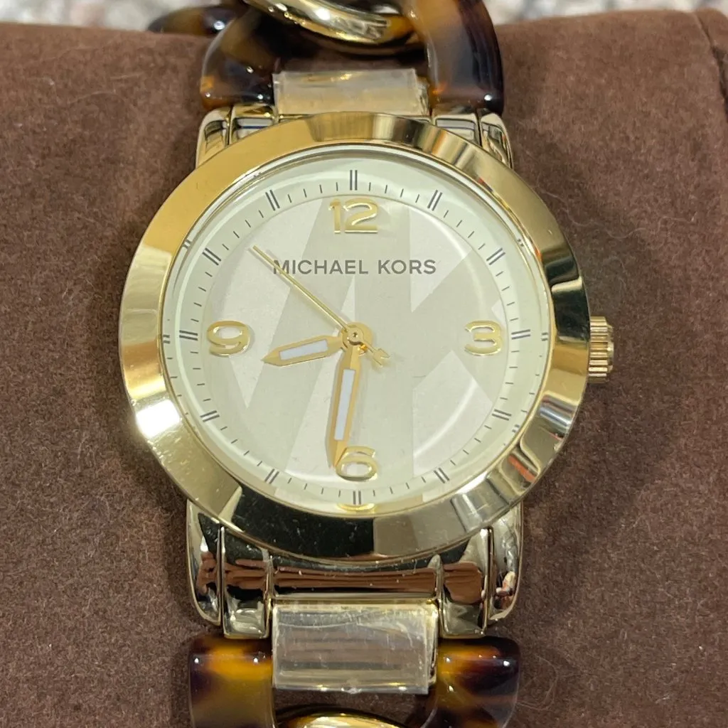 Michael Kors Watch Tortoise Gold Tone Runway Twist 7.25" (NEEDS BATTERY) - Image 3