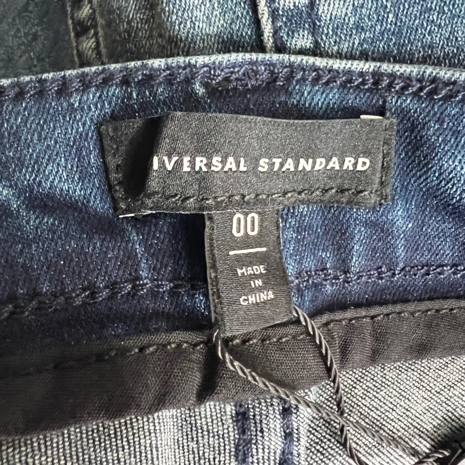 Universal Standard Vintage Logan High Rise Jeans Distressed Blue Size 00 New - Image 7