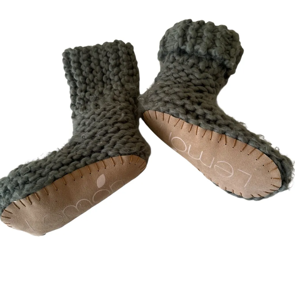 LEMON Women's Green Chunky Knit Cabin Cuffed Cute Bootie Slippers Size Small 5 - Image 4
