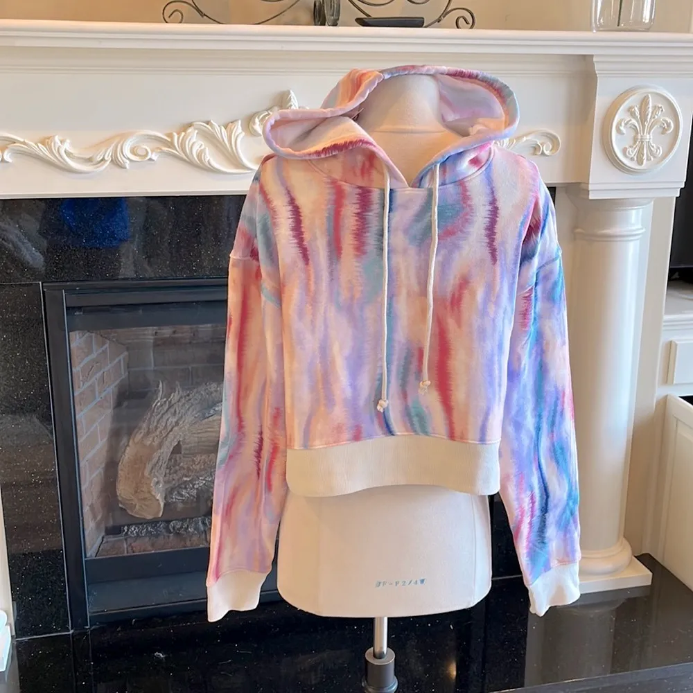 Comfy Cropped Hoodie Water Color Sweatshirt Womens Medium New - Image 4