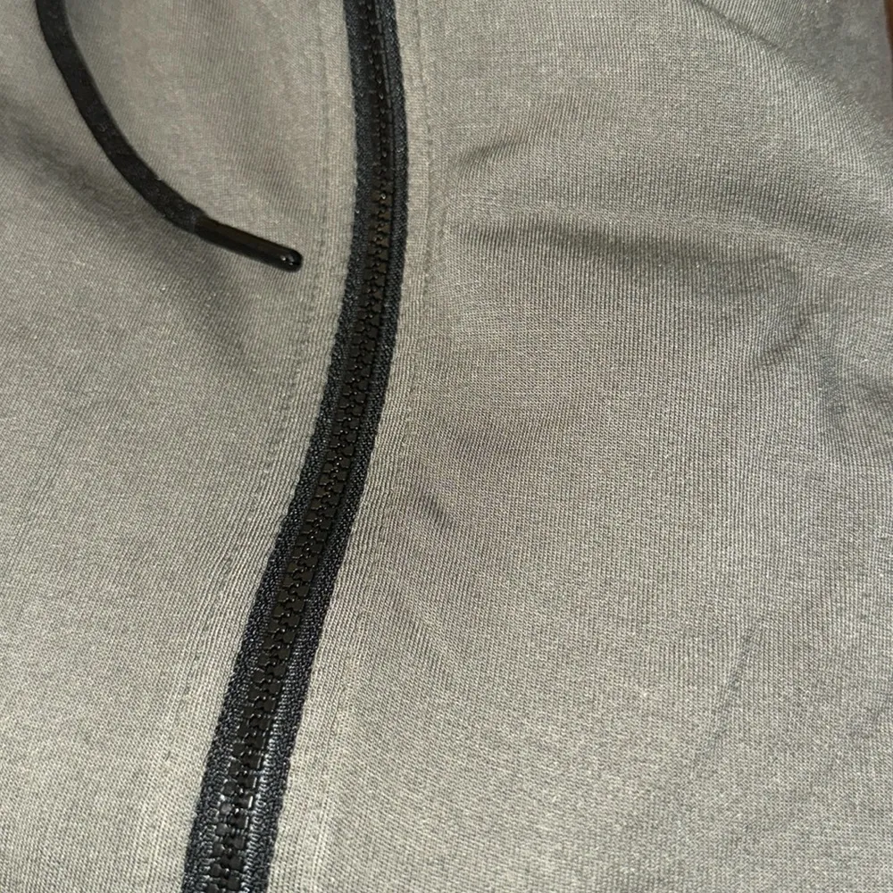 Threads 4 Thought Kyanna FeatherLoop Half Zip‎ Hoodie - Image 5