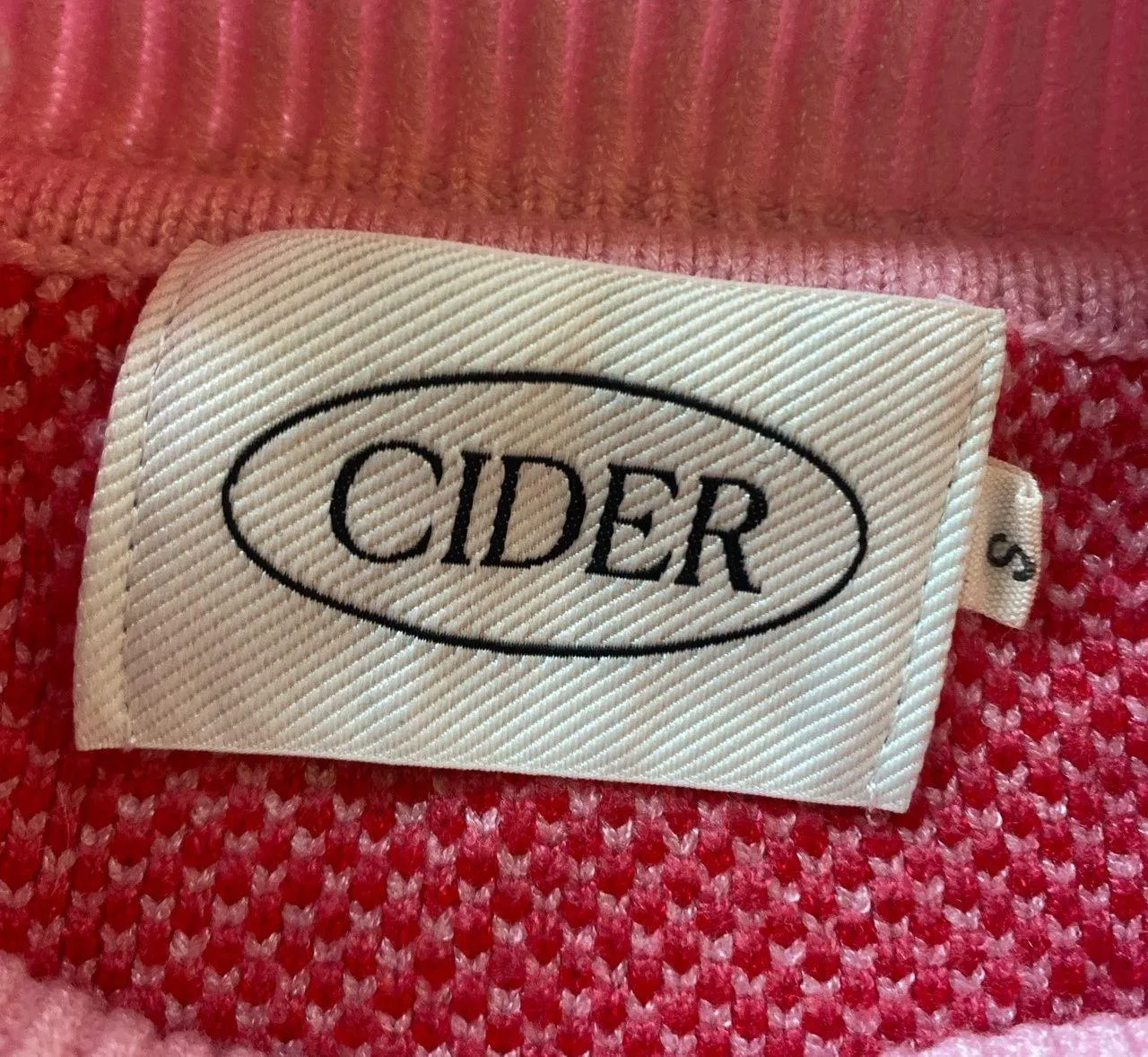 Cider Hearts Sweater In Red / Pink Sz S - Image 6