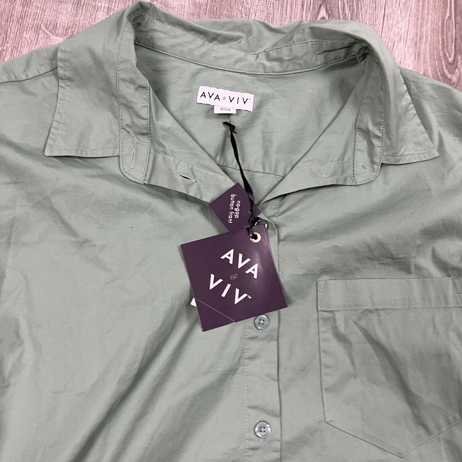 Ava & Viv Women's Plus Size Green Button-Down Oversized Tunic - Size X - NWT - Image 3