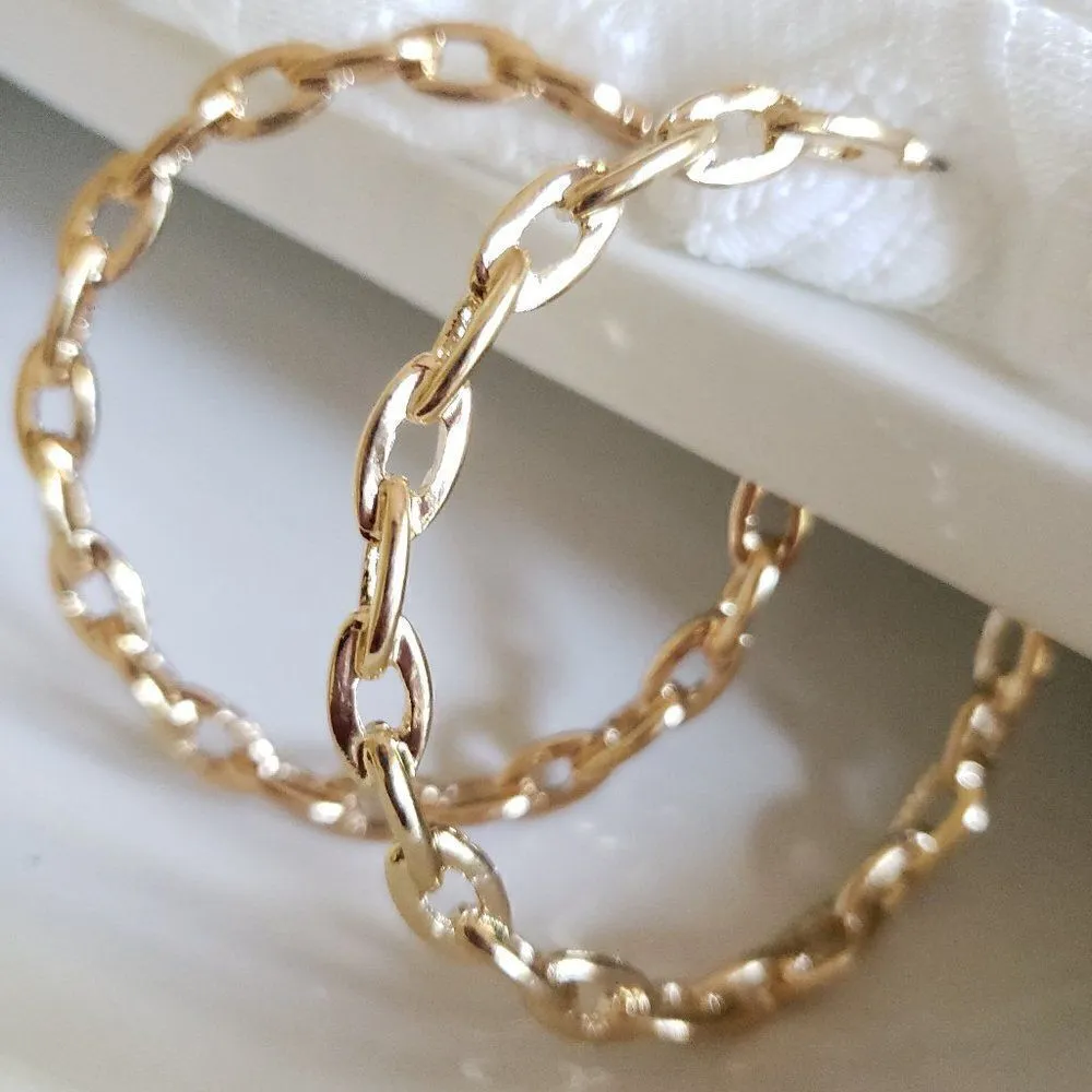 New! Delettas Golden Hoop Earrings - Image 3