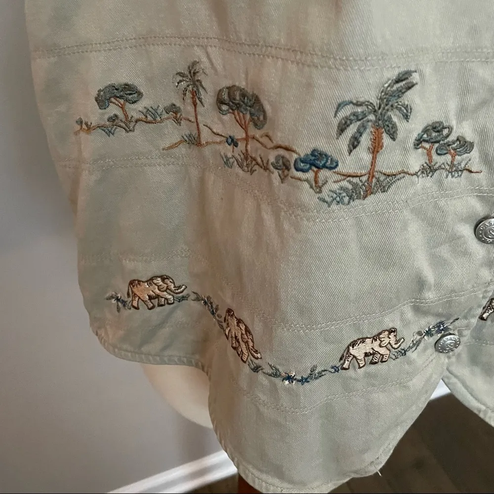 Vintage Vest Safari Embroidered Animal Giraffe Zebra Elephant Palm Trees Khaki Tan Size L - Image 6