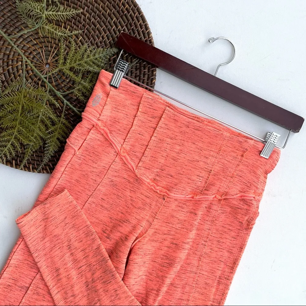 FREE PEOPLE Leggings Medium - Image 3