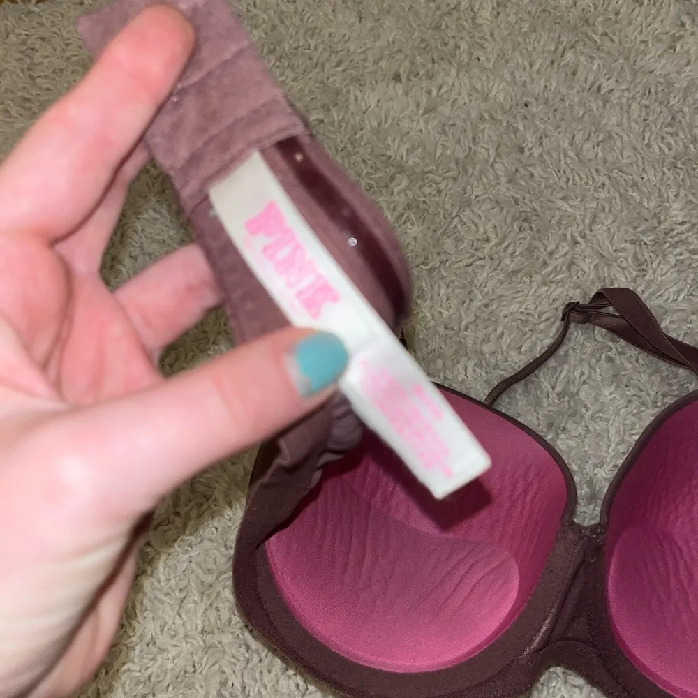 Victoria’s Secret pink strapless bra 36c - Image 3
