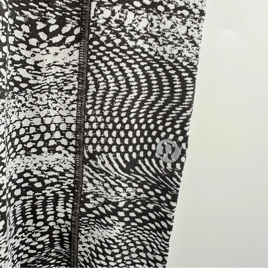 Lululemon Fast &‎ Free 7/8 Tight II *Nulux 25" in Swerve Vapor Metal Grey Sz 8 - Image 8