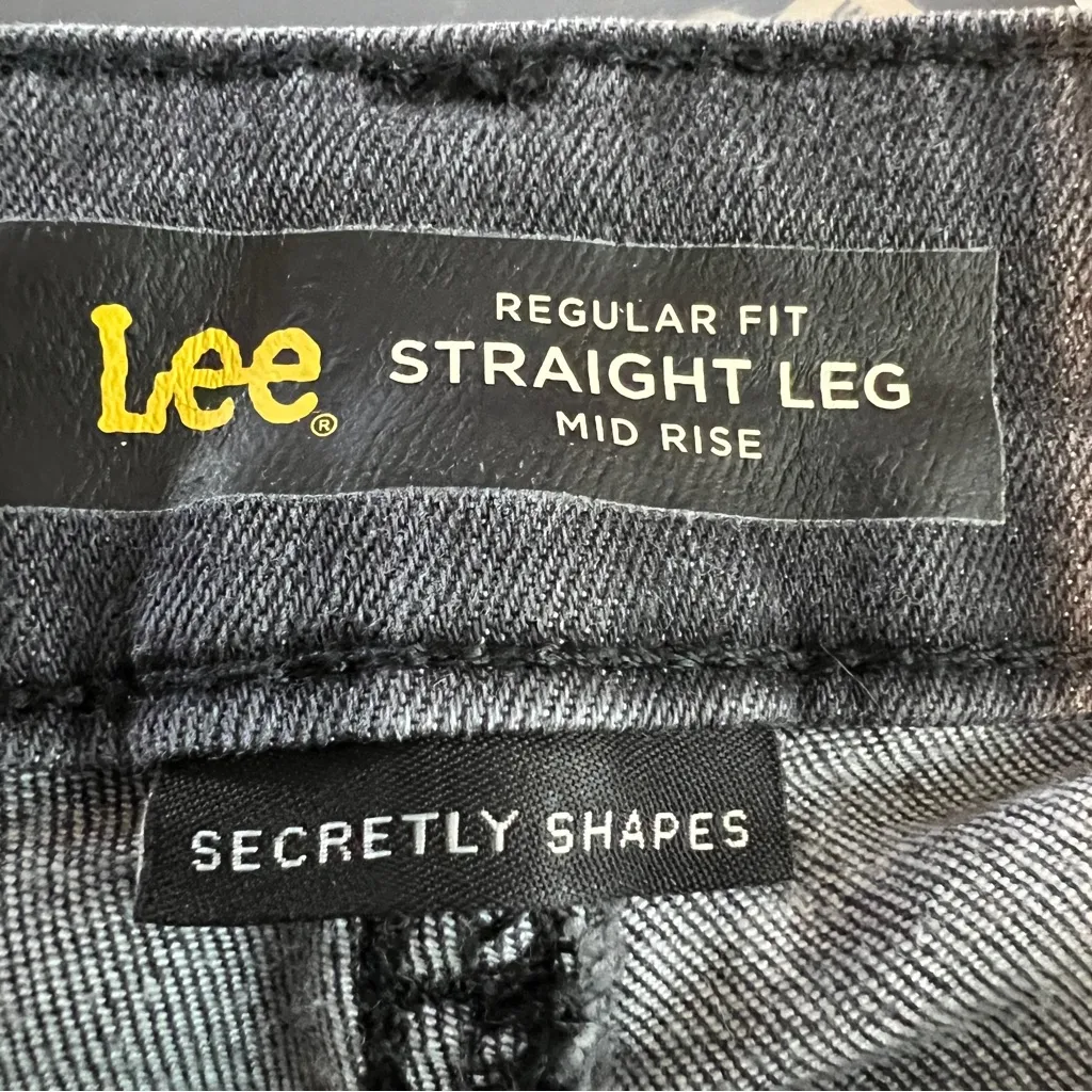 Lee Sz 12 Short Regular Fit Straight Leg Mid-Rise Gray Secretly Shapes Jeans - Image 11
