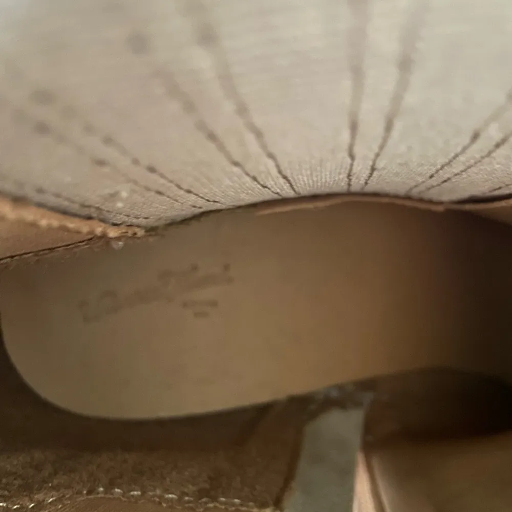 Universal Thread Katrina Ankle Booties Boho, Minimalist, Normcore, Scandi Girl - Image 8