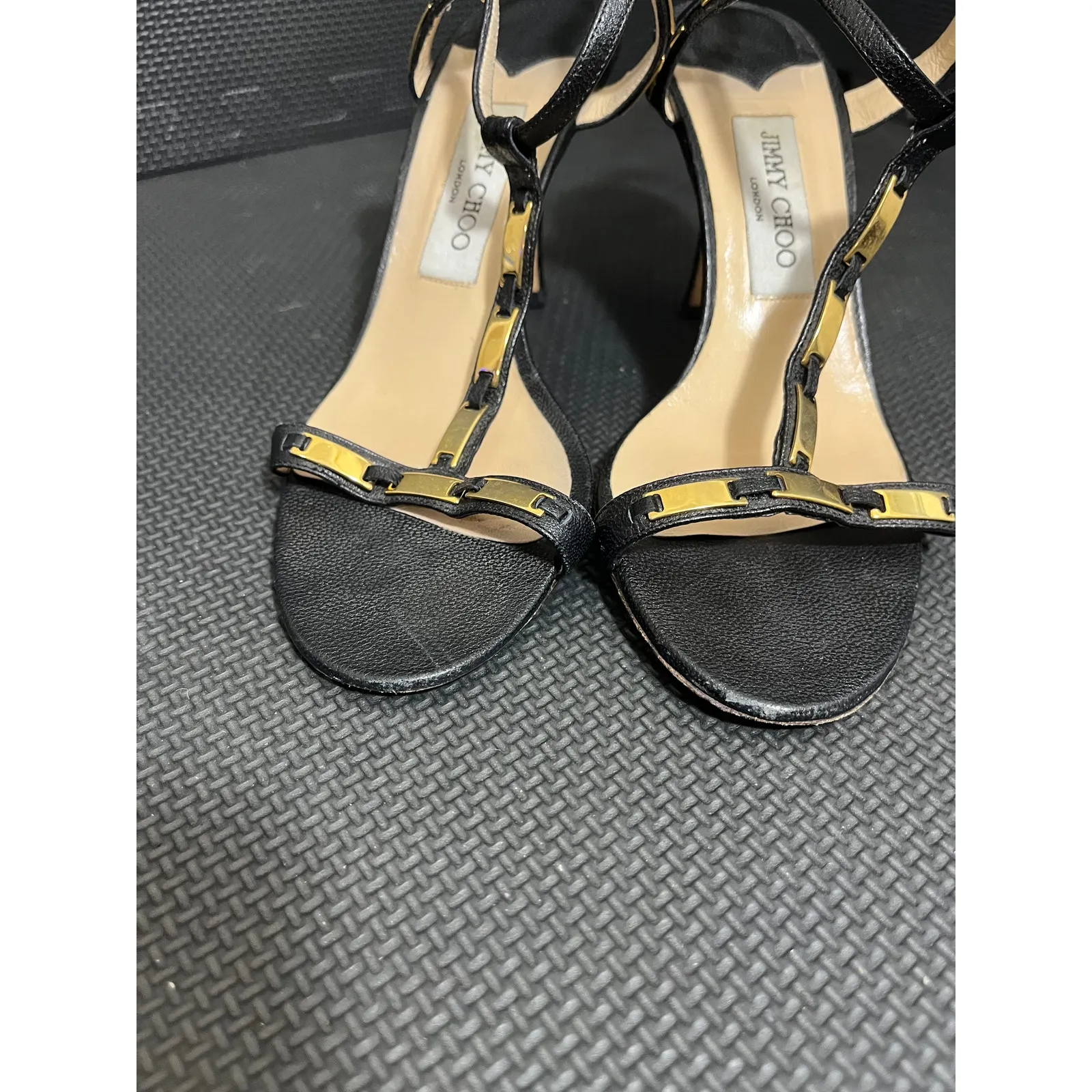 Jimmy Choo Shoes Black Stiletto Leather T‎ Strap Gold Bars Size 39.5 US 9.5 - Image 3