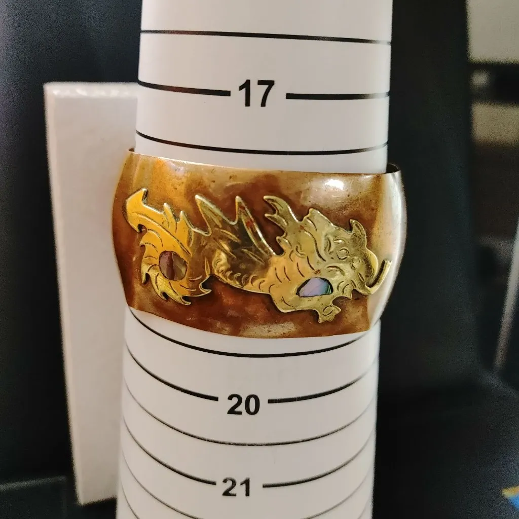 Dragon Mexican Copper Cuff Bracelet MCM Vintage Brass Dragon Abalone 1 Inch Wide Size M - Image 7