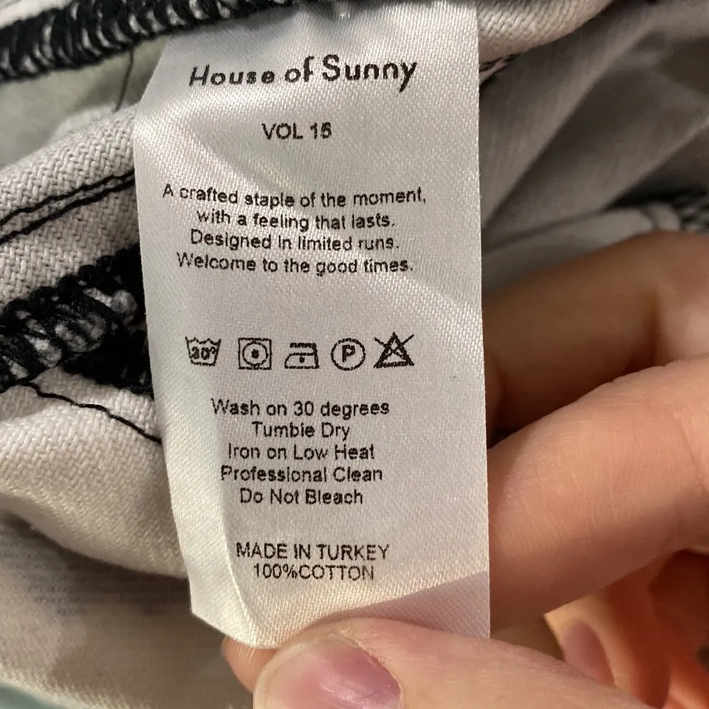 House of Sunny Jessie jeans in cow print size 4 - Image 12
