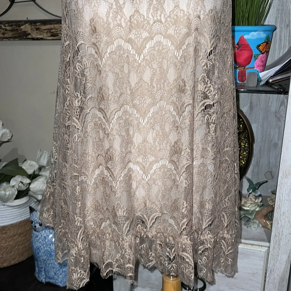 Easel Lace Tank Top,  size s - Image 3