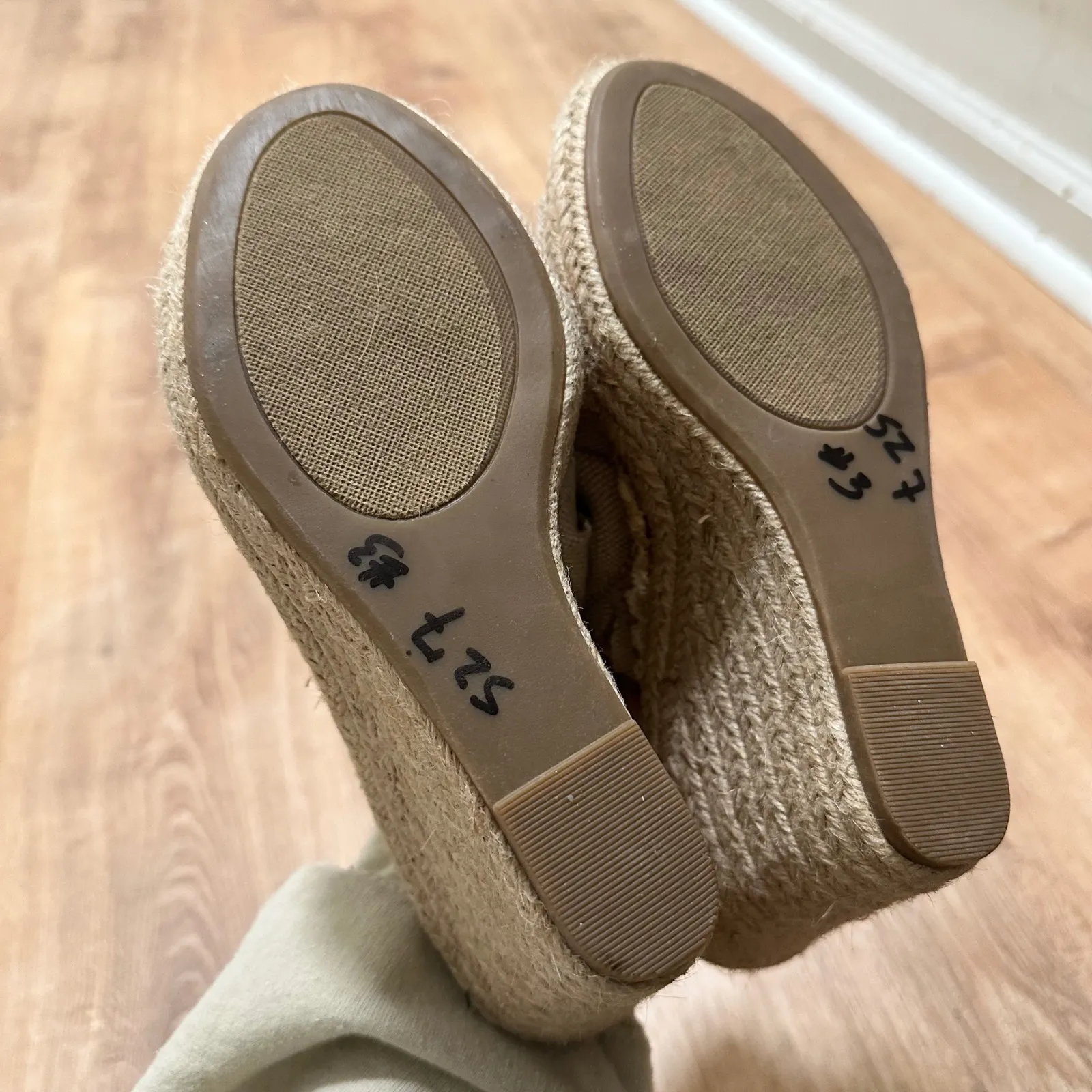 London Fog | Heidi Espadrille Wedge Sandals with Knotty Bow Detail, Size 7M - Image 6