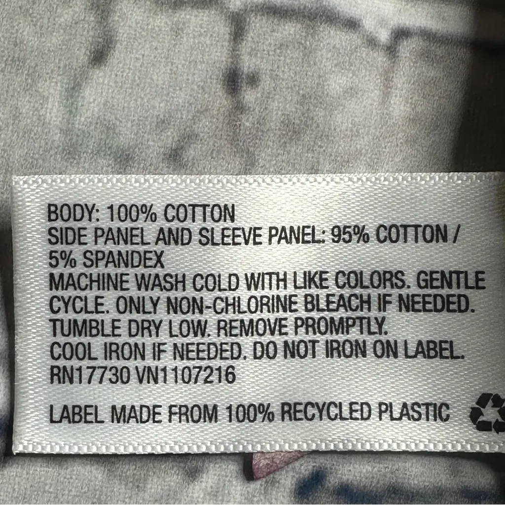 EUC Merona Women's Maroon Button-Down Shirt Size XXL - Image 11