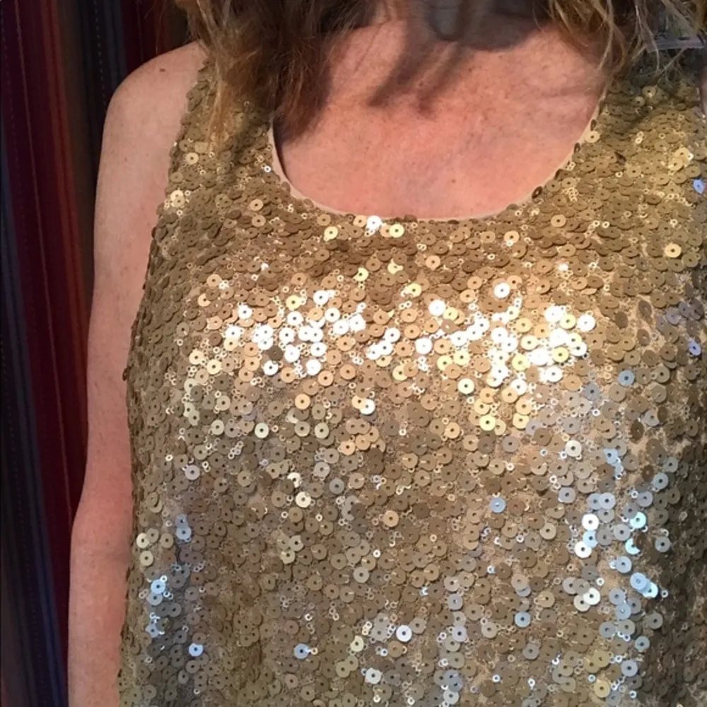 Vince Camuto gold sequin swing tank top - Image 5