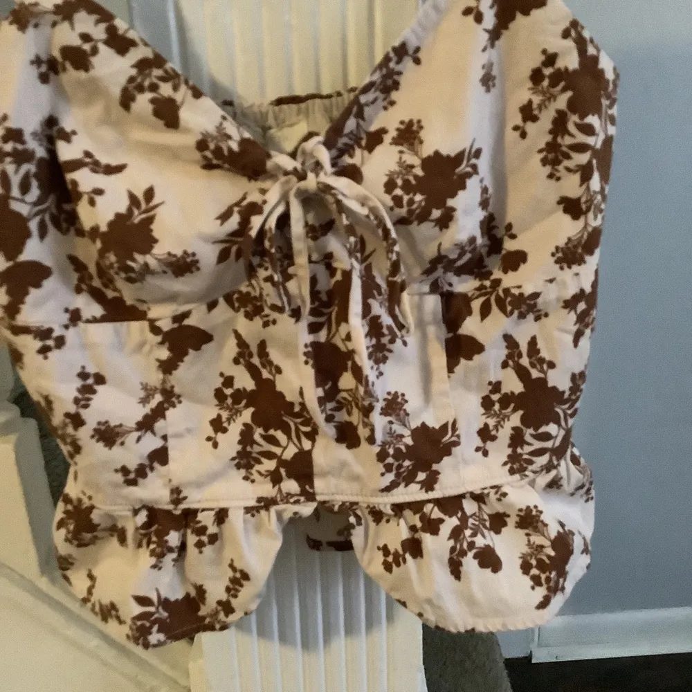 Very cute floral summer tank top Brown Size M - Image 2
