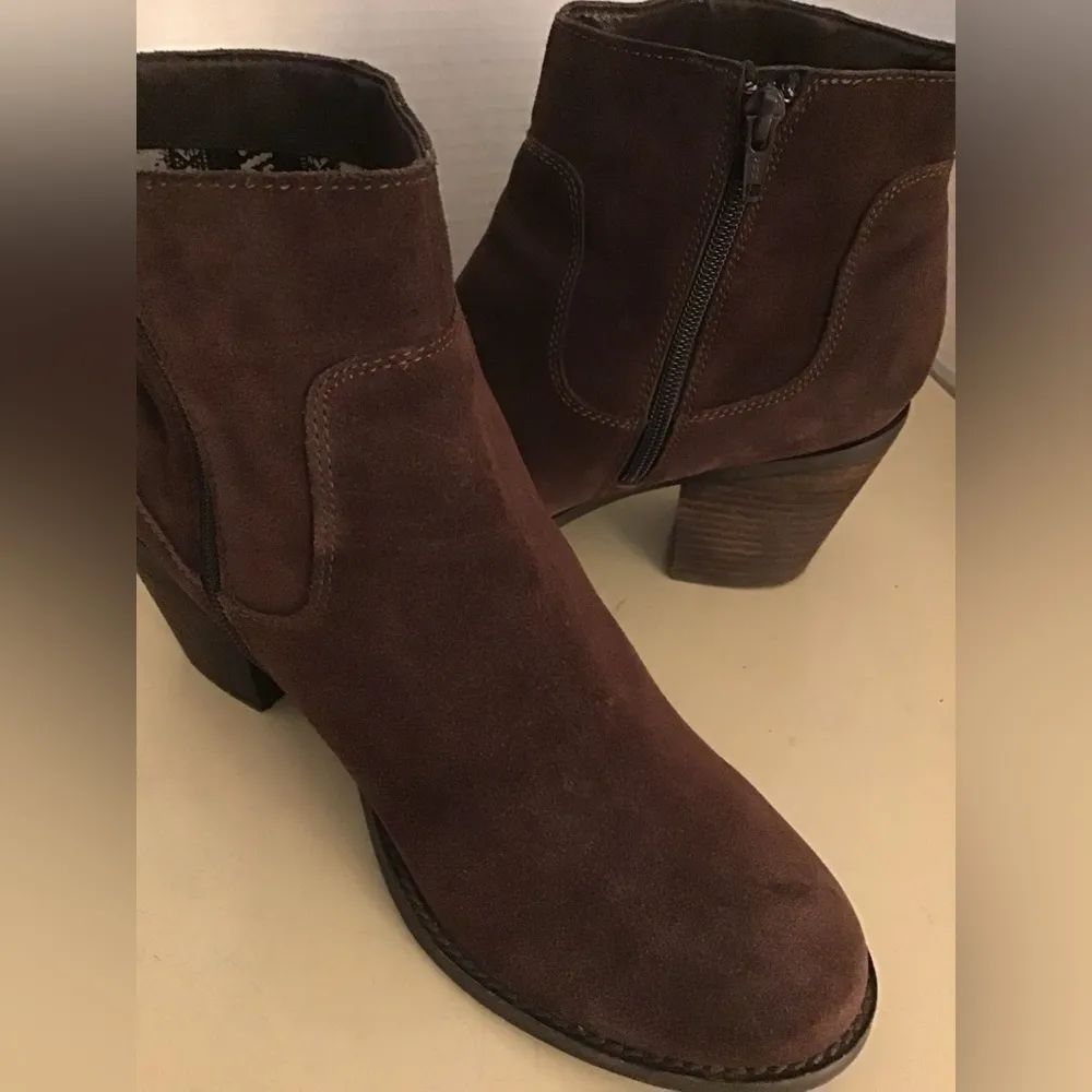 Seychelles women brown suede ankle boots US 11 Euro 42 - Image 5