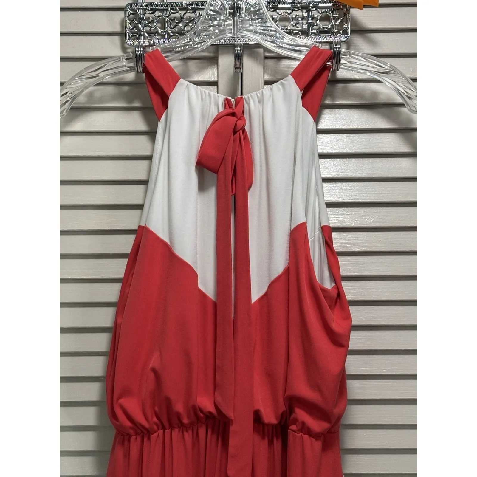 Vince Camuto Coral/Tan Chevron Halter‎ Maxi Dress Size 4 Tie Back Elastic Waist - Image 6