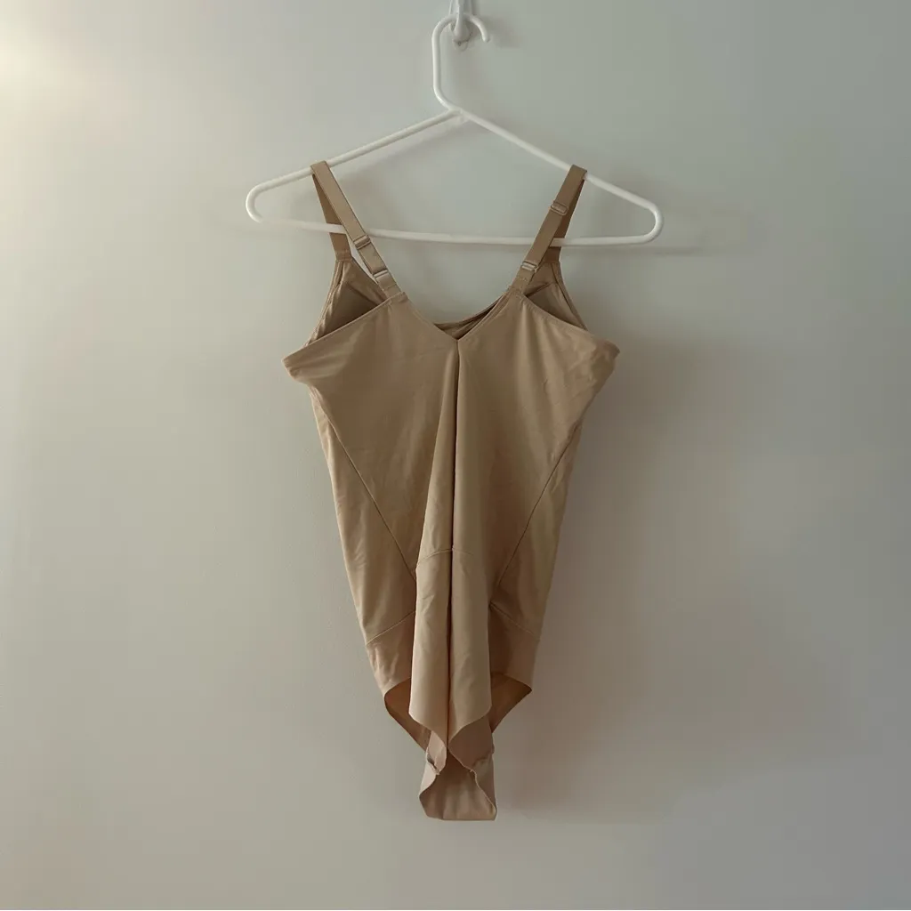 Miraclesuit Nude One Piece Shapewear Size M - Image 4
