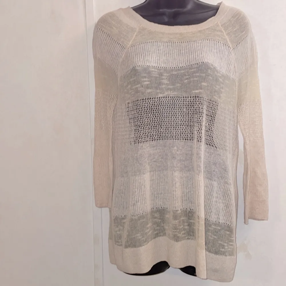 Anthropology/moth size medium, women’s knit, long sleeve, lightweight crewneck.‎ Tan - Image 3