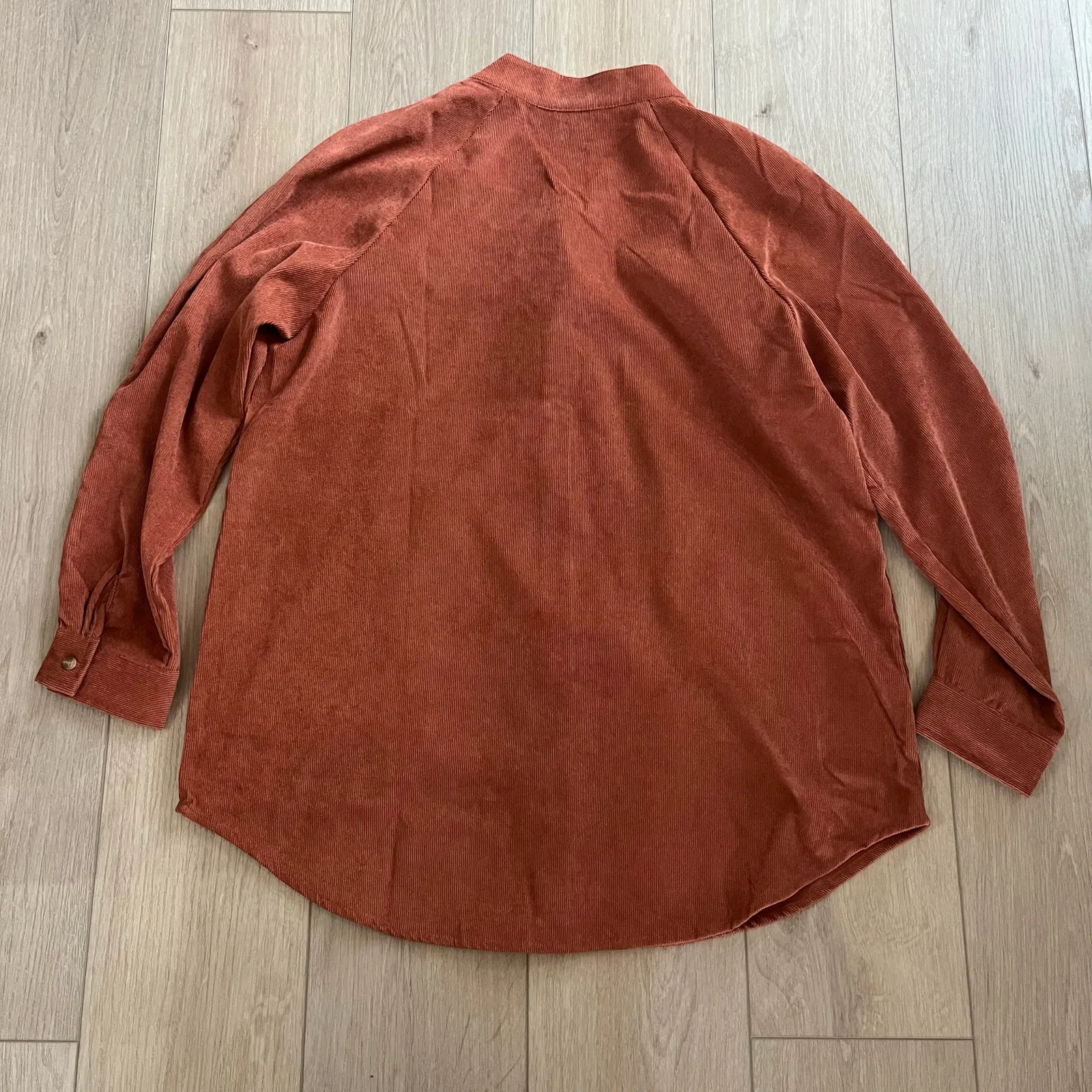 Blu Pepper Women’s Terracotta Corduroy Button Down Size L - Image 3