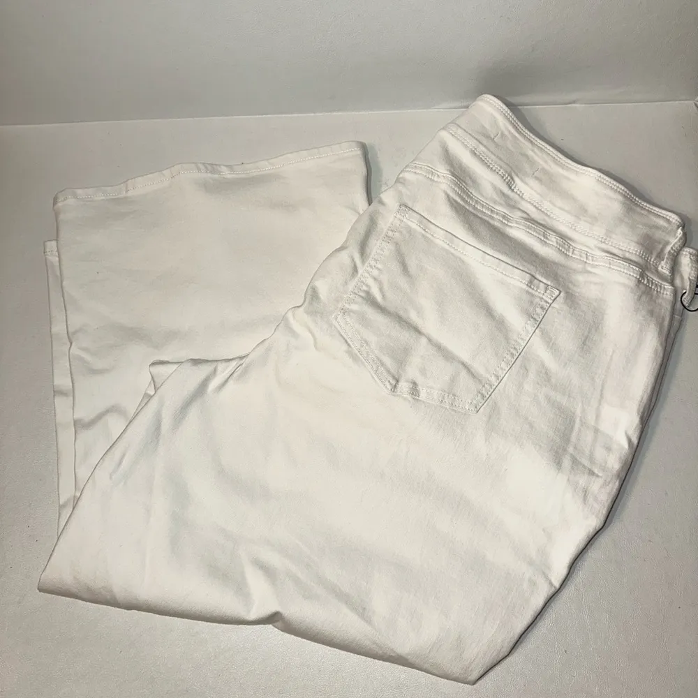 NYDJ Cool Embrace Wide Leg Denim Crop Jeans- Optic White casual classic plus - Image 6