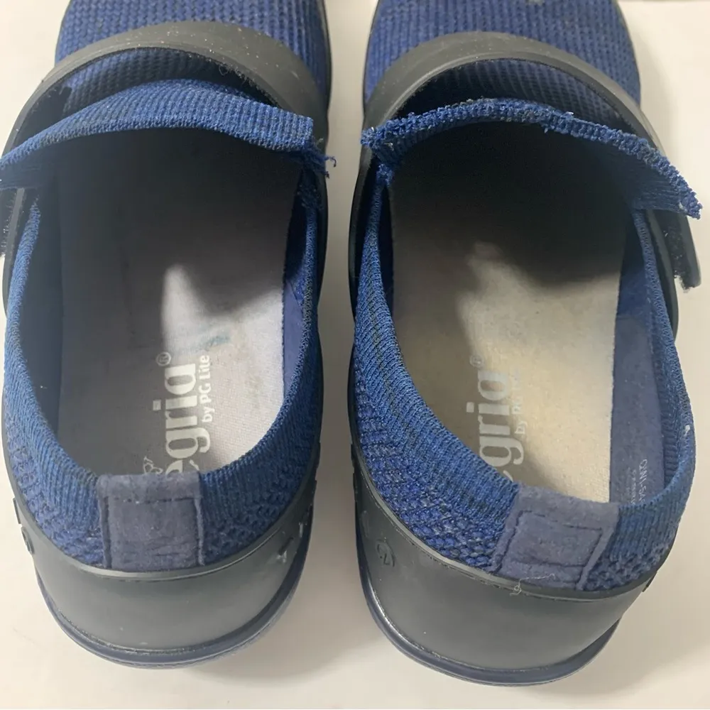 EUC TRAQ By  Qwik Navy Knit Slip On Comfort Clogs Size 39 US 9 - Image 9