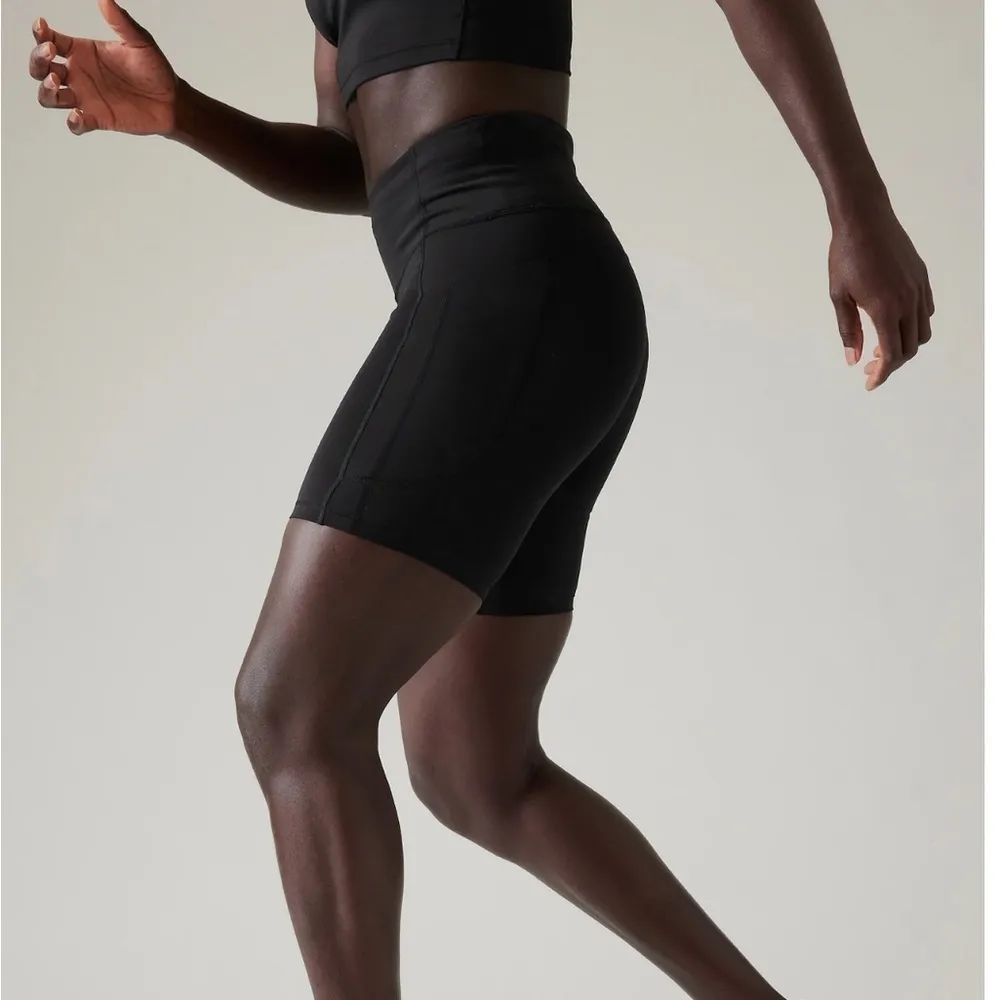Athleta Ultimate Stash II Biker Shorts 9in High Rise Black Size XXS Workout New - Image 4