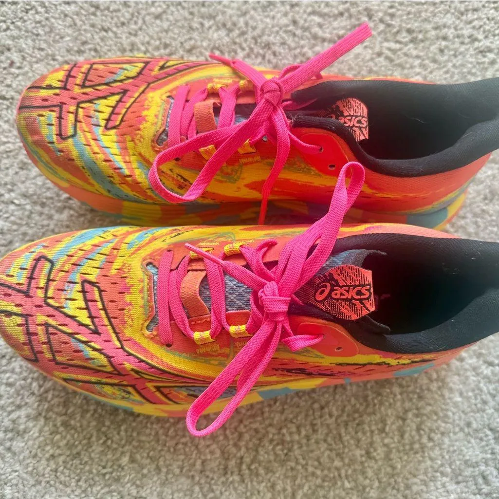 ASICS  Neon Multicolor Running Shoes - Image 2