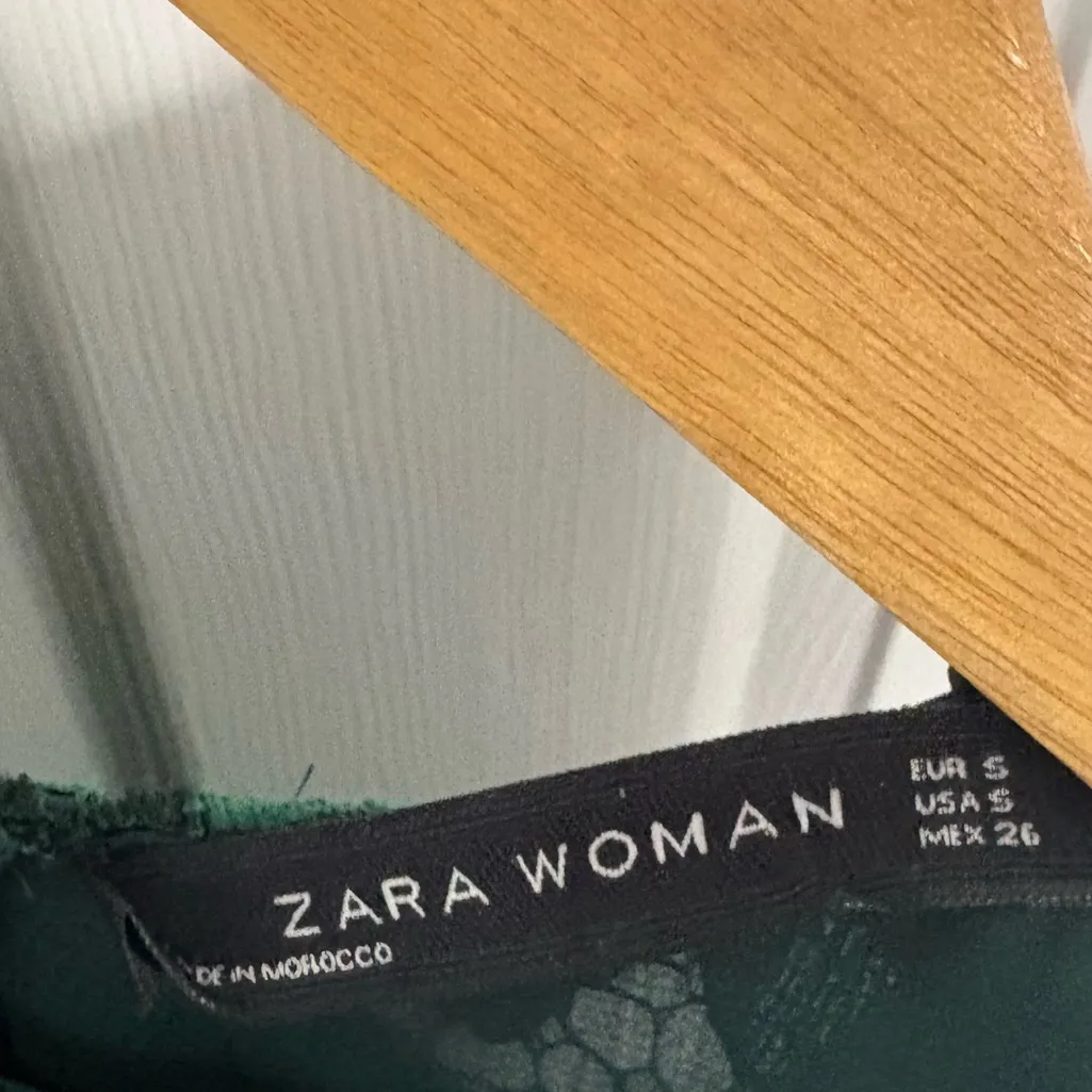 Zara Green Lace‎ Romper Size Small - Image 9