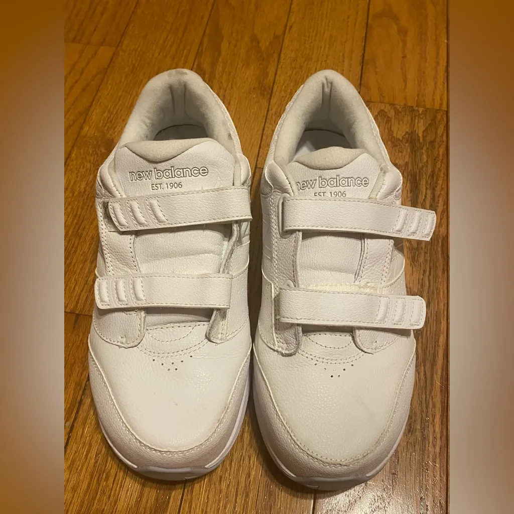 Women's New Balance 928v3 White Leather Hook and Loop Walking Shoes Size 9 4E - Image 2