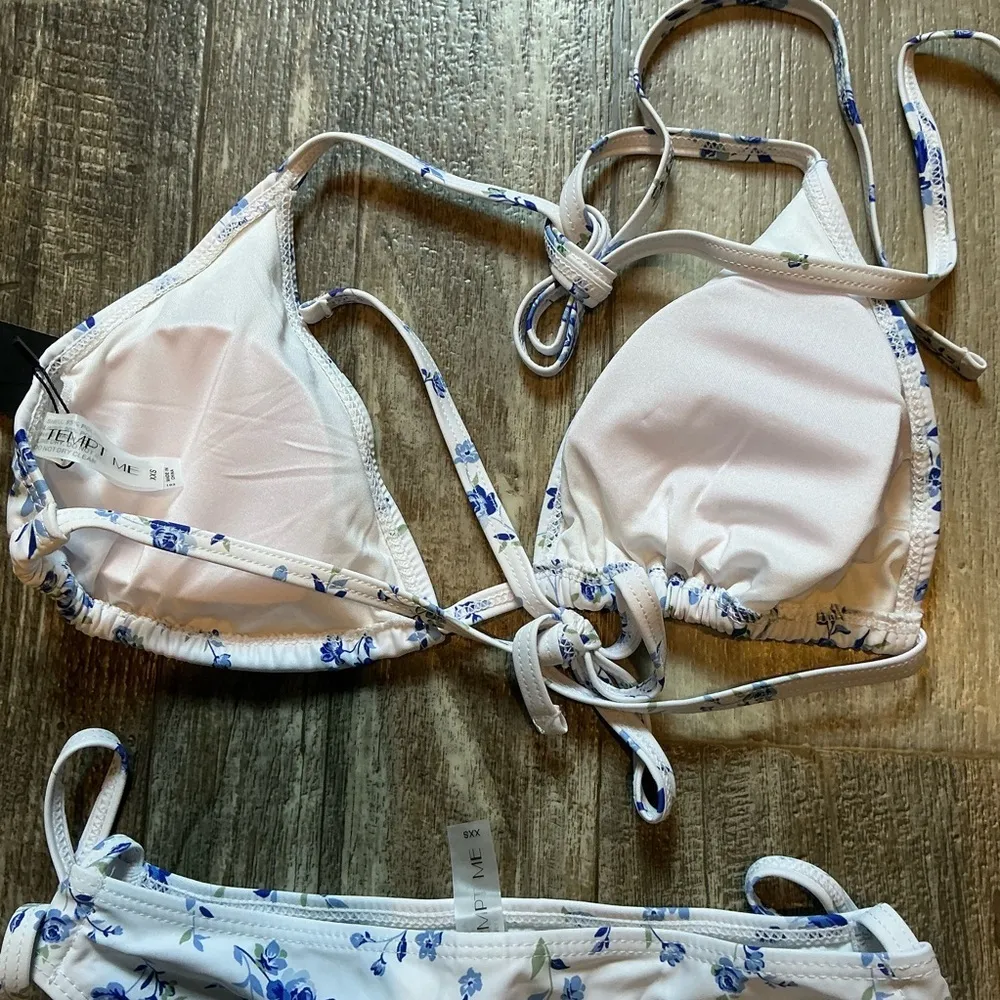 Floral Blue and White Bikini Set Size XXS - Image 7