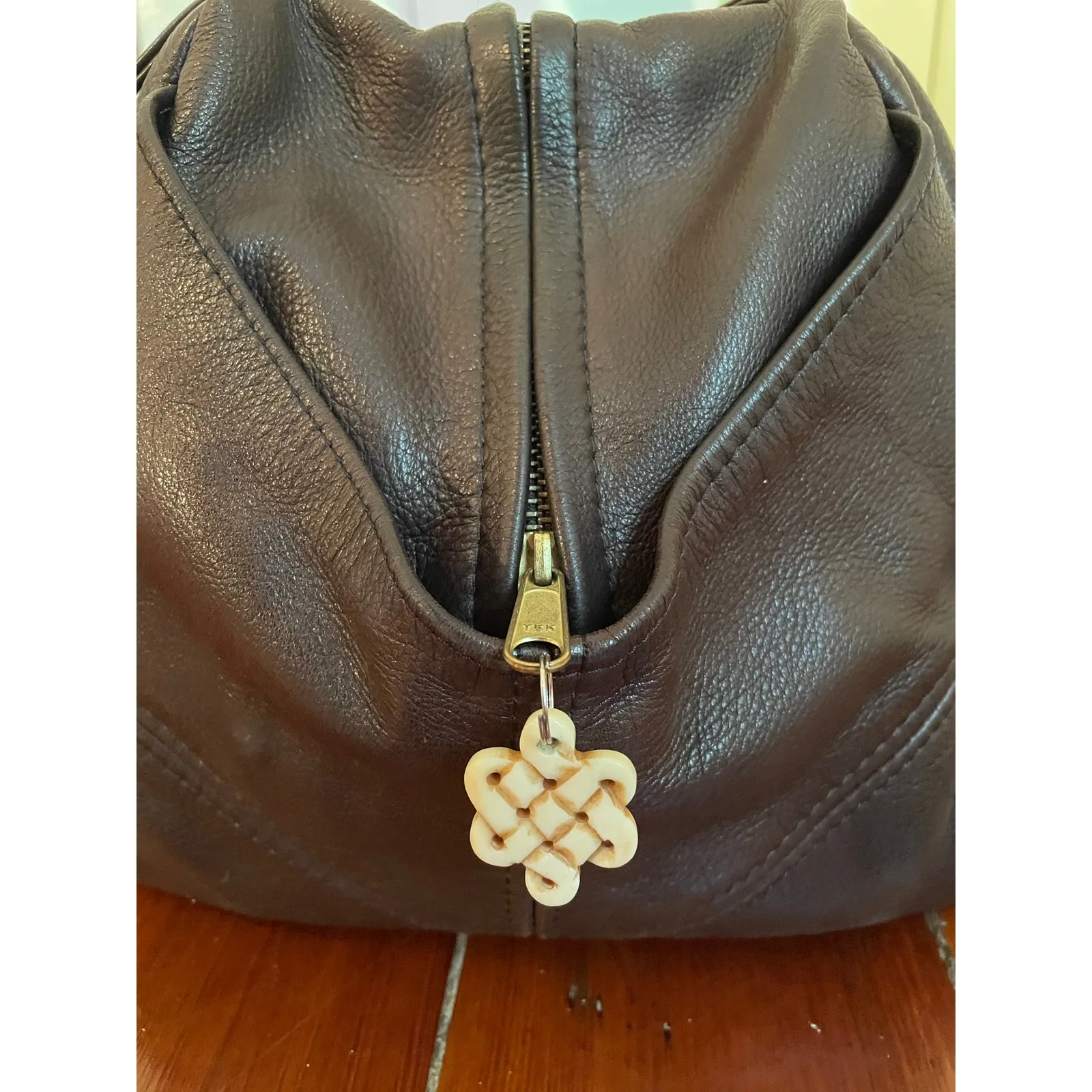 Victoria Leather Co. Vintage Genuine Leather Shoulder Bag Satchel Brown USA Made - Image 4