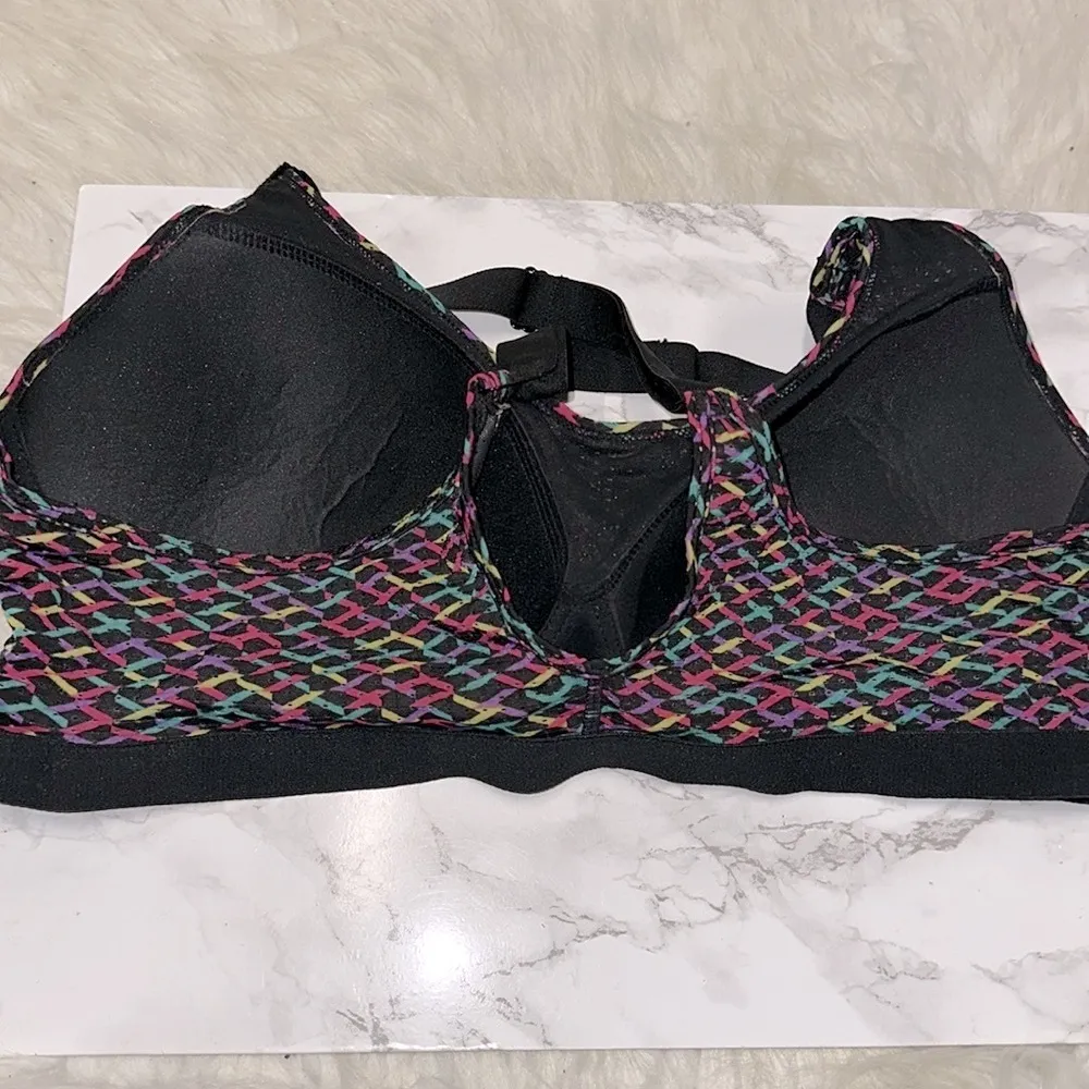 Zone pro Multicolor Patterned Women's sports  Bra size 2X - Image 3