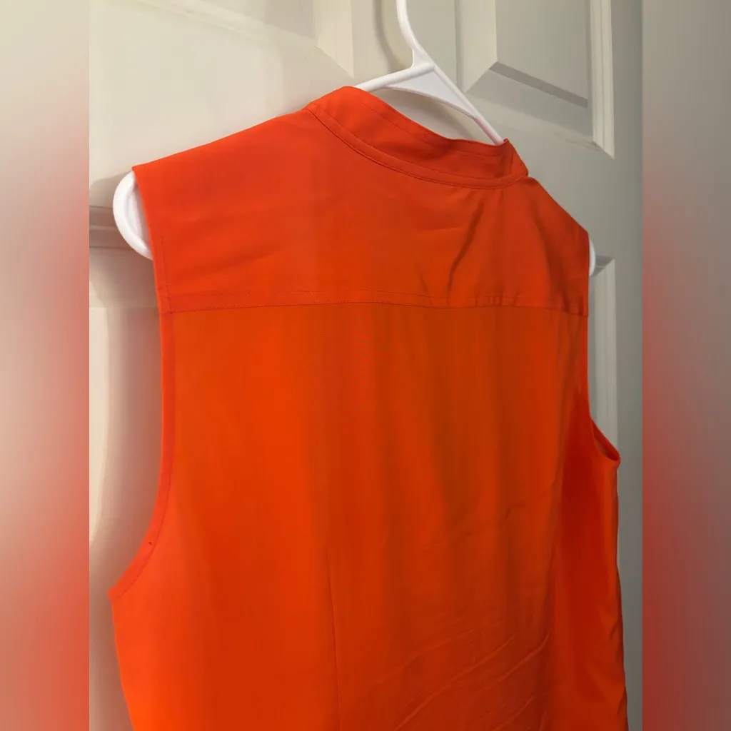 Tory Burch Stretch Silk Blouse in Orange, Size 10 - Image 8