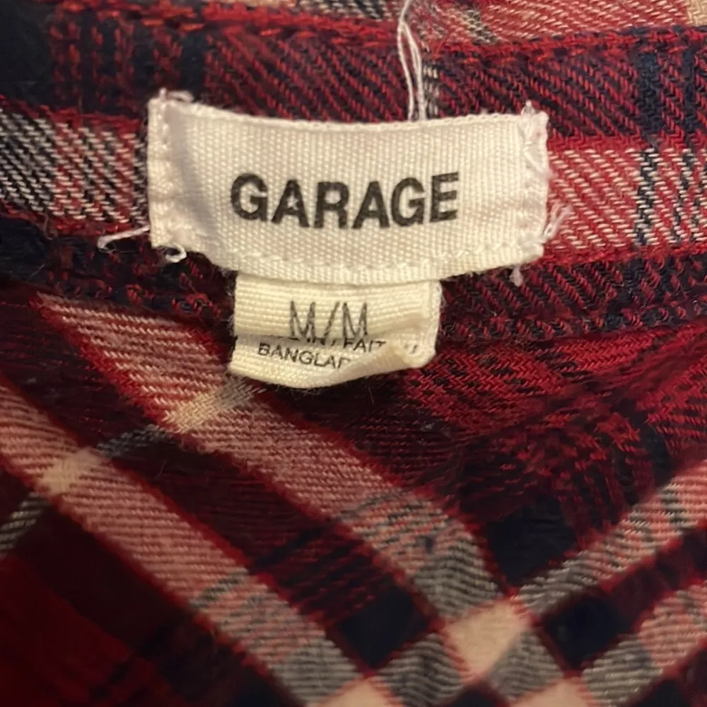 Garage Red and blue plaid sleeveless button down. Size M from . - Image 3