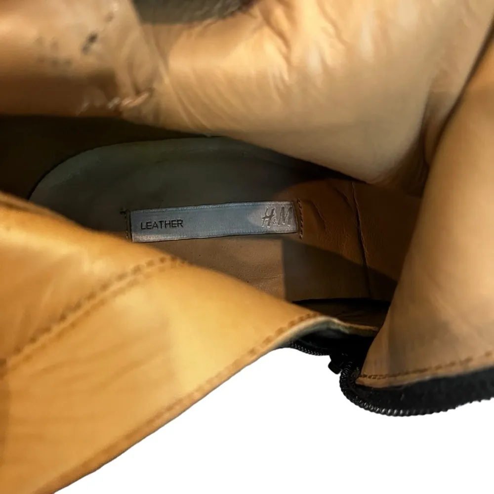 H&M Black Leather Strappy Buckle Platform Boots with Snakeskin Texture, Sz 7 - Image 13