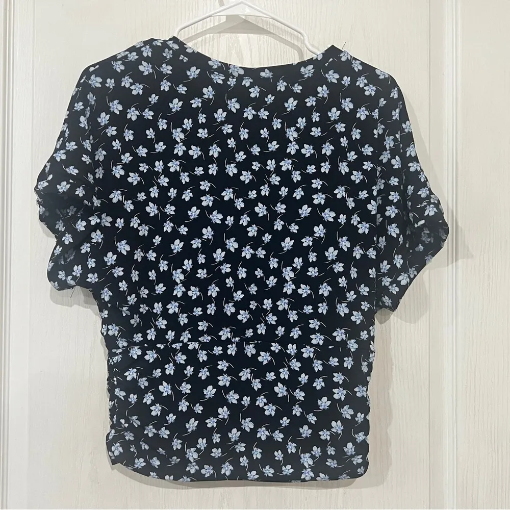 FINAL PRICE NWT Cynthia Steffe Floral Black Top - Image 7
