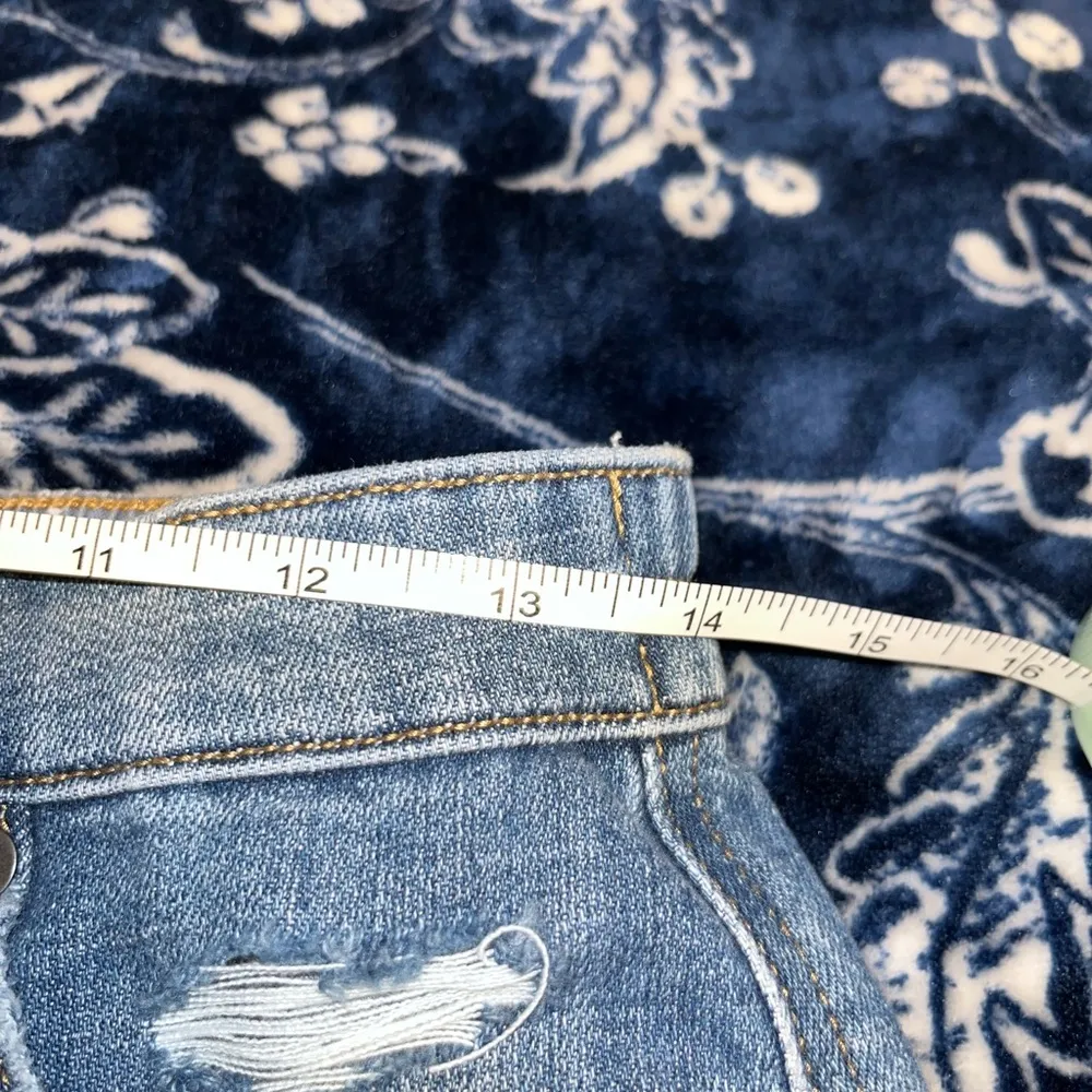 NWOT! Aerie Jean Shorts Elastic Waist 13-14” Waist - Image 8