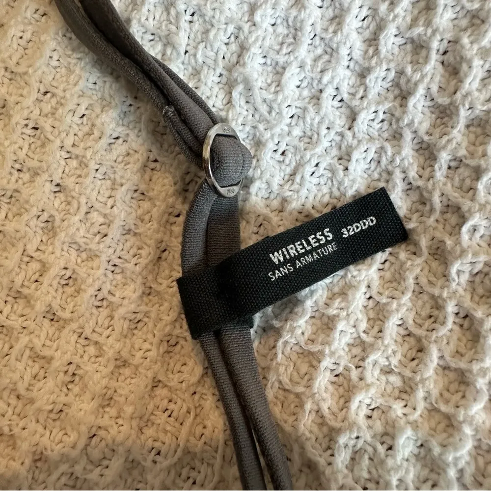 NWT AERIE Real Sunnie Wireless push up bra in grey size 32DD / 32E flower lace - Image 7