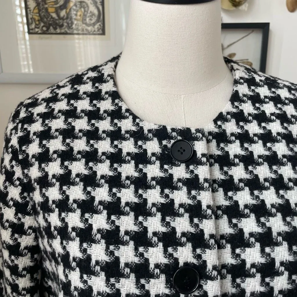 Talbots  Jewel Neck Blazer Houndstooth 8 - Image 3